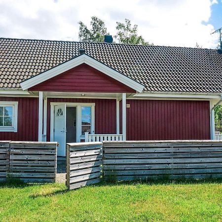 6 Person Holiday Home In Unnaryd Exterior photo