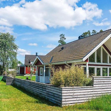 6 Person Holiday Home In Unnaryd Exterior photo