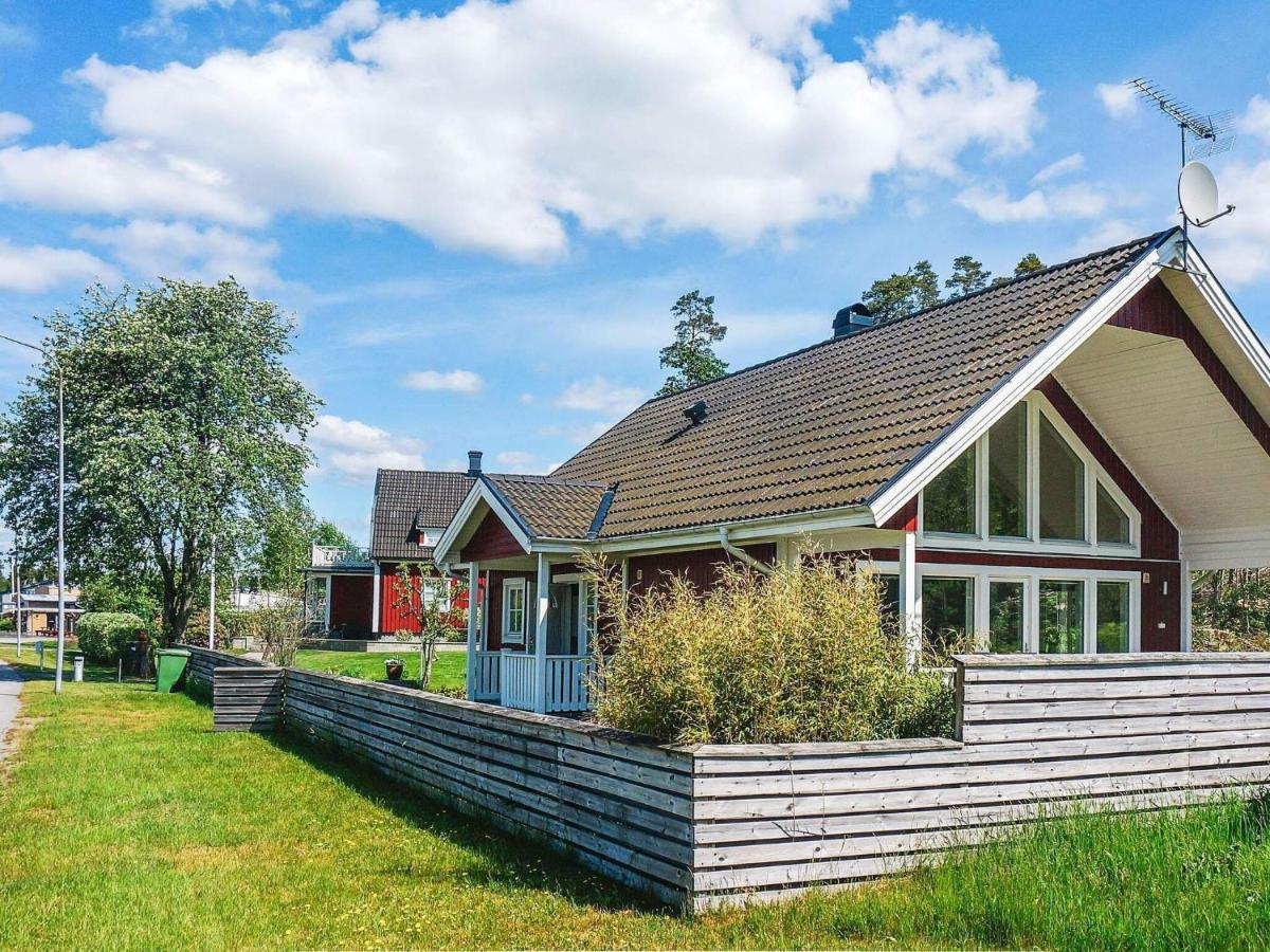 6 Person Holiday Home In Unnaryd Exterior photo